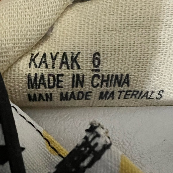 Corkys Kayak Slip On Flats in Black & White Daisy - Picture 6 of 8